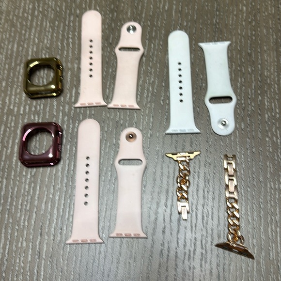 Apple Watch accessories- Never used - Picture 1 of 6